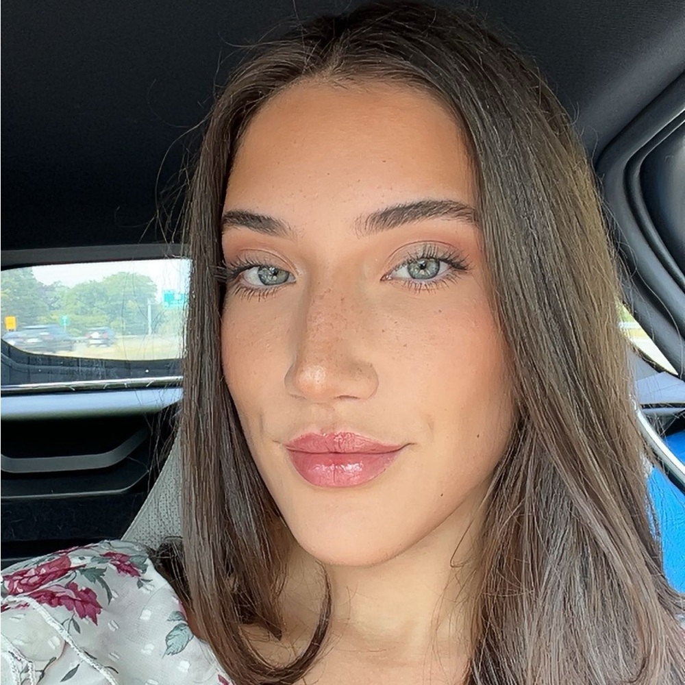 Meet your Posher, Pietra